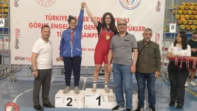 Eskişehirli görme engelli sporcu Türkiye şampiyonu oldu