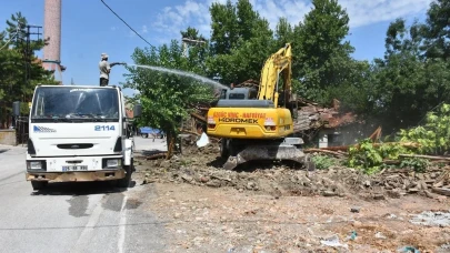 İnönü’de Metruk Evler Yıkılıyor Yerine Parklar Geliyor