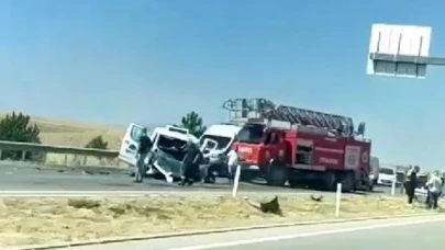 Eskişehir-Ankara Karayolu’nda Feci Kaza: 2 Kişi Hayatını Kaybetti