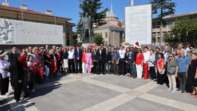 CHP Eskişehir İl Teşkilatı Büyük Zaferi Andı