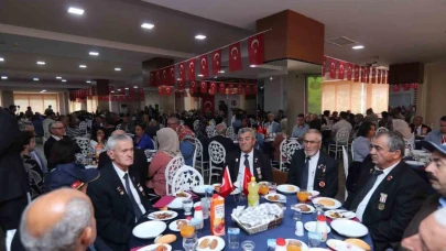 Eskişehir’de Gaziler Günü Onuruna Yemek Programı Düzenlendi