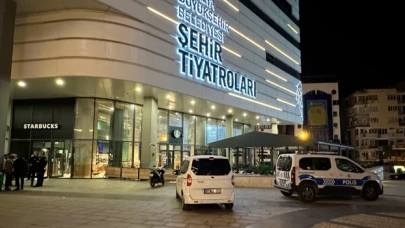 Antalya'da Kahve Zinciri Şubesine Molotoflu Saldırı
