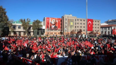 Cumhuriyet Kenti Eskişehir 29 Ekim'i Coşkuyla Kutladı