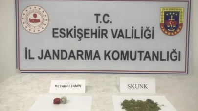 Uyuşturucu Ticareti Yapan 2 Kişi Jandarma Ekiplerince Yakalandı