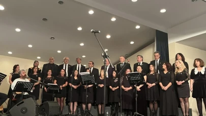 Tepebaşı Belediyesi THM Korosu, Turgut Özakman Sahnesi’nde Coşkuyla Sahne Aldı