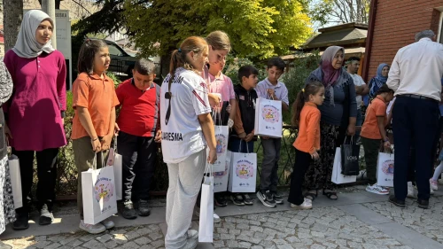 Eskişehir Büyükşehir Belediyesi’nden Kırsal İlçelerdeki Öğrencilere Kırtasiye Desteği