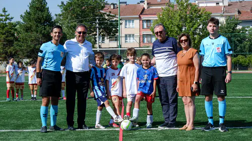 30 Ağustos Zafer Bayramı Mini Minikler Futbol Şenliği Başladı