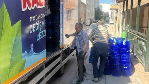 Eskişehir Sucular Odası’ndan Vatandaşa Su Desteği
