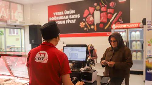 Halk Et Marketler 1 yaşında: 230 ton et satıldı