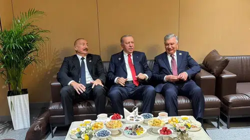 Erdoğan, Aliyev ve Mirziyoyev ile Bir Araya Geldi