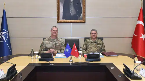 Genelkurmay Başkanı, NATO Avrupa Müttefik Yüksek Komutanı ile görüştü