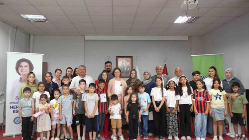 Eskişehir’de 1800 öğrenciye kırtasiye desteği