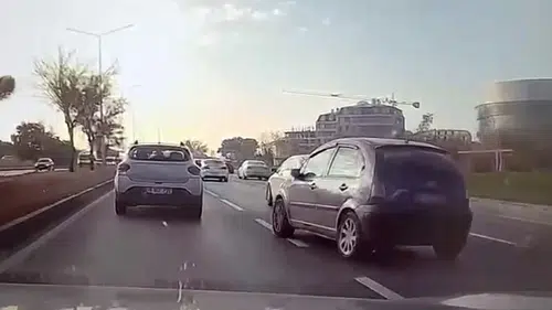 Eskişehir’de Sinyalsiz Manevra Kazaya Davetiye Çıkardı
