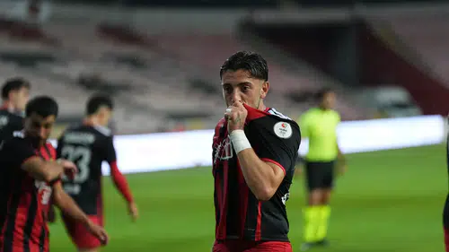 Eskişehirspor’dan Balıkesirspor karşısında tarihi fark: İşte maç sonu skoru