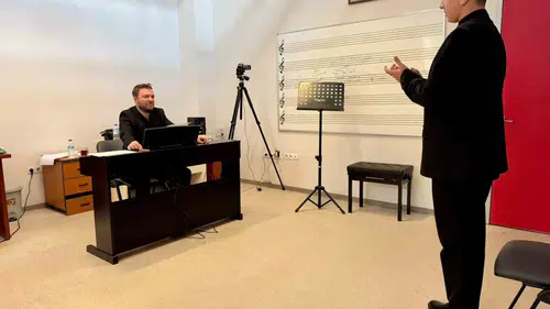Bursa'da genç yeteneklerin müzik akademisi sınav maratonu sona erdi