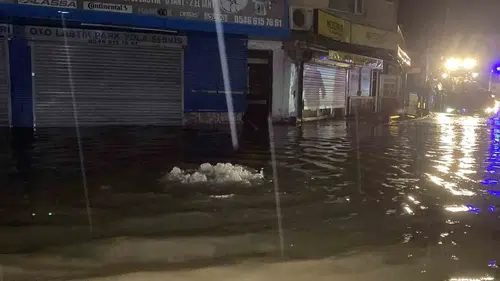 Sarıyer'de sel sularına kapılan genç adam kaldırıma çarparak hayatını kaybetti