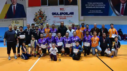 Kamu Spor Oyunları'nda Futsalın Şampiyonu Çobanlar MEB Oldu