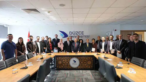 Düzce Üniversitesi'nde bilimsel başarı rüzgarı: 37 akademisyen dünya sıralamasında zirveye ortak oldu