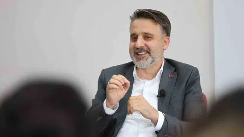 Bursa Büyükşehir Başkan Vekili Biba’dan mimarlık öğrencilerine: Şehri bir bütün olarak görün
