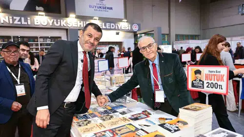 Denizli Kitap Fuarı ilk yılında Türkiye'nin en büyük üçüncü fuarı olarak kapılarını açtı