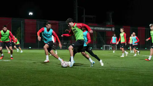 Burak Yılmaz yönetimindeki Çorum FK Gaziantep deplasmanına odaklandı