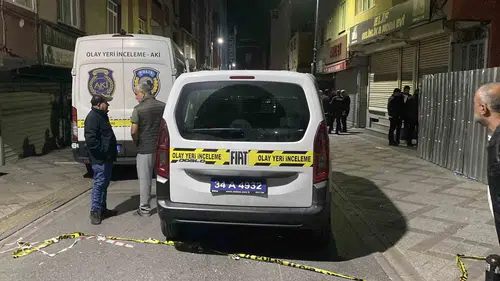 Bağcılar'da akşam saatlerinde sokak ortasında infaz: Bir kişi yaşamını yitirdi