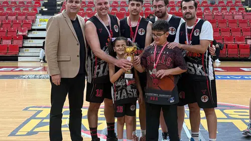 Kayseri'de 3x3 Basketbol Heyecanı Cumhuriyet Kupası ile Zirveye Taşındı