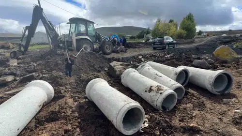 Çıldır’da köy yollarında ulaşım standardı yükseliyor