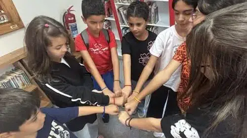 Aydın'da kütüphane buluşması: Çocuklar hem okudu hem tasarladı