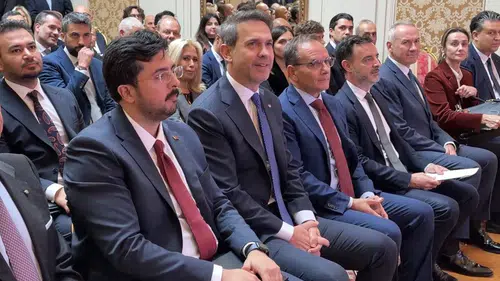 Türkiye ve İtalya'dan Enerjide Küresel Ortaklık Hamlesi