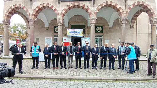 Eskişehir’de Filistin İçin Yardım Kermesi Düzenlendi