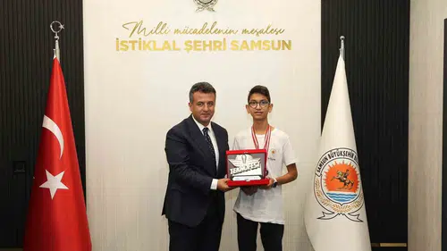 Samsunlu Kerem Yiğit gökyüzüne imzasını attı: Türkiye şampiyonu oldu