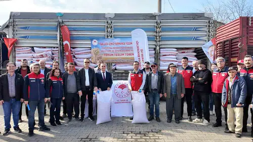 Çanakkale'de buğday verimini artıracak tohum desteği üreticiye ulaştı