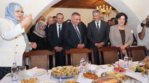 Ramazanoğulları Sarayı’nın tarihi Selamlık bölümü gastronomi durağına dönüştü