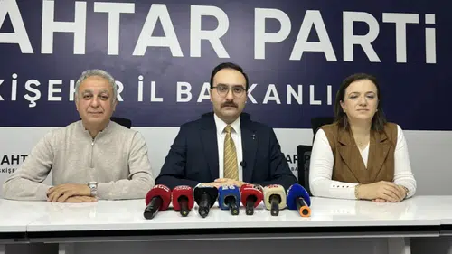 Kırka ve Çatören’de yol çalışmaları çiftçileri mağdur etti: Anahtar Parti Tepki Gösterdi