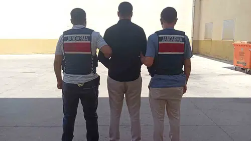 14 Yılı Aşkın Hapis Cezasıyla Aranan Firari Oğuzeli'nde Yakayı Ele Verdi