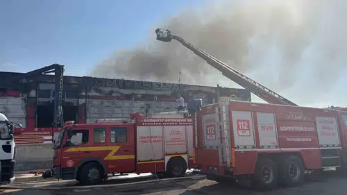 Gaziantep'teki fabrika yangınında sigorta vurgunu şüphesi: İş yeri sahibi tutuklandı