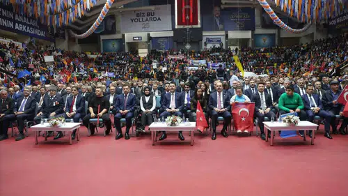 Bakan Kurum'dan Konya'ya dev yatırım müjdesi: Şehir merkezinde dönüşüm ve sanayi hamlesi hızlanıyor