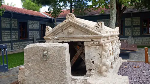 Eumenia'nın Sessiz Tanığı: Amazonlar Lahdi Denizli'de Gün Yüzüne Çıktı