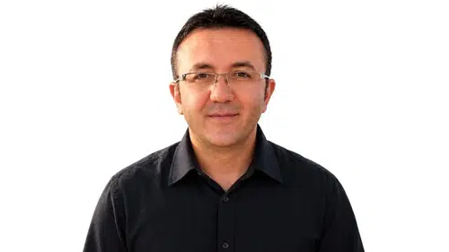 Ceviz hasadında sırık faciası: Yüksek gerilim hattına temas eden 45 yaşındaki üretici yaşamını yitirdi