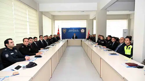 Erzincan Emniyeti'nde güvenlik stratejileri masaya yatırıldı