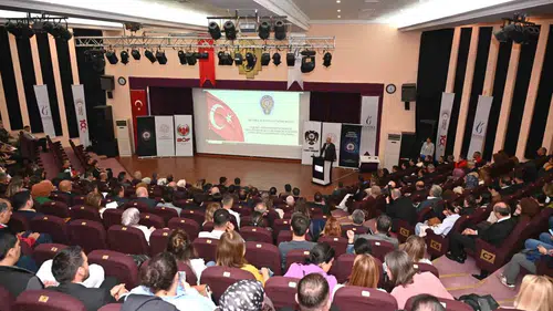 Manisa'da eğitimde güvenlik seferberliği: Okul yöneticilerine kritik uyarılar