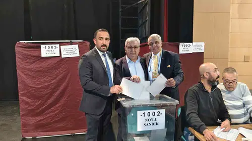 Sivas Ticaret Borsası'nda sandıktan güvenoyu çıktı: Hayrullah Karakaya yeniden başkan