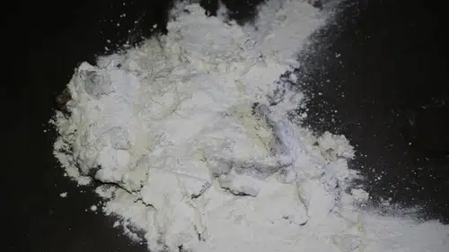 Samsun sahillerini tedirgin eden gizemli çuvalların sırrı çözüldü: İçinden guar gum çıktı