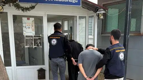 Datça'da prefabrik ev operasyonu: Onlarca yıl hapis cezası olan iki firari yakalandı