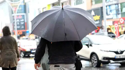 Bayburt'ta meteorolojik alarm: Kuvvetli sağanak ve fırtına kapıda