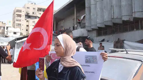 Gazze'de mahsur kalan Türk vatandaşlarından Türkiye'ye acil tahliye çağrısı