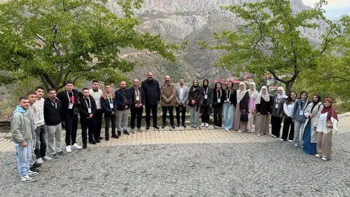 Kosovalı Gençler Kemaliye’nin Doğal ve Kültürel Mirasını Keşfetti
