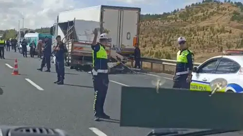 Eskişehir-Ankara Yolunda Feci Kaza: 1 Ölü, 1 Yaralı
