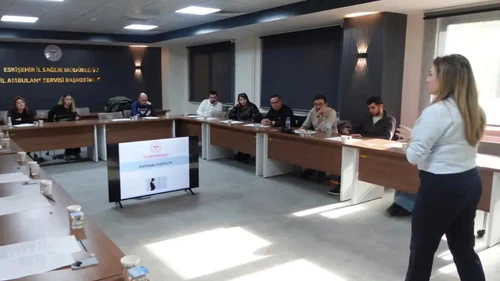 Eskişehir’de sağlık personeline obstetrik acil eğitimi verildi